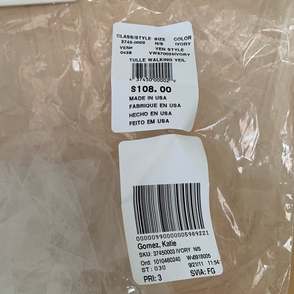 2-later TULLE Walking Veil - Picture 3 of 7